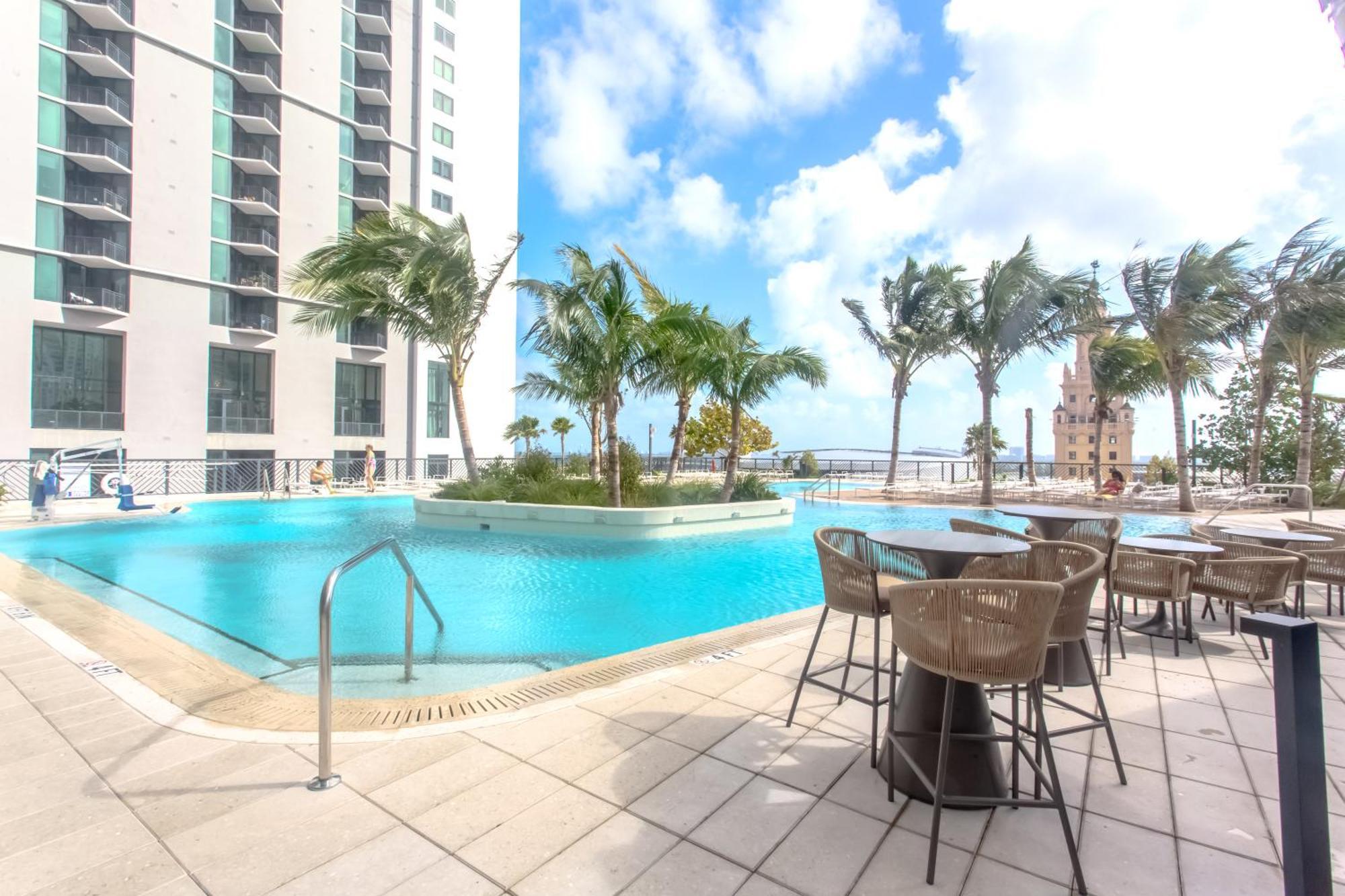 Apartment Stunning Downtown *
